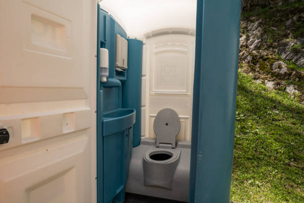 Portable Toilet Options We Offer in Olivia, MN